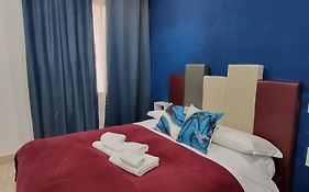 New Era Rooms